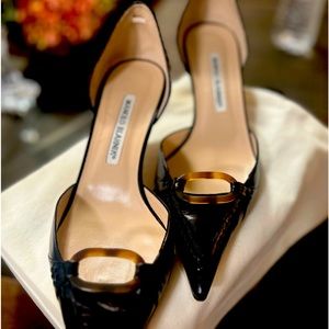 Manolo Blahnik Kitten Heel Pump